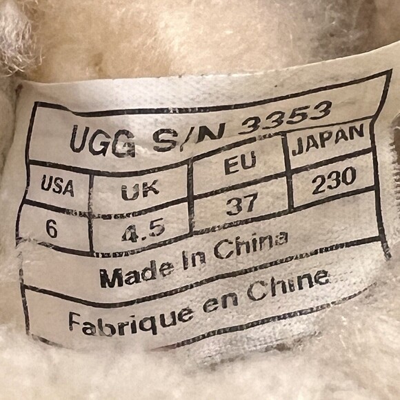 UGG Size 6 Gold Combo Classic Short Sequin Style 3353 Boots - Picture 6 of 6